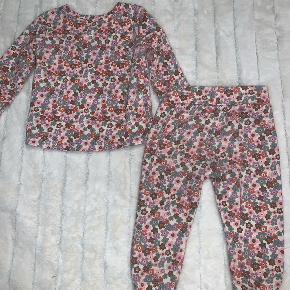 Floral Set - Picture 4 of 4